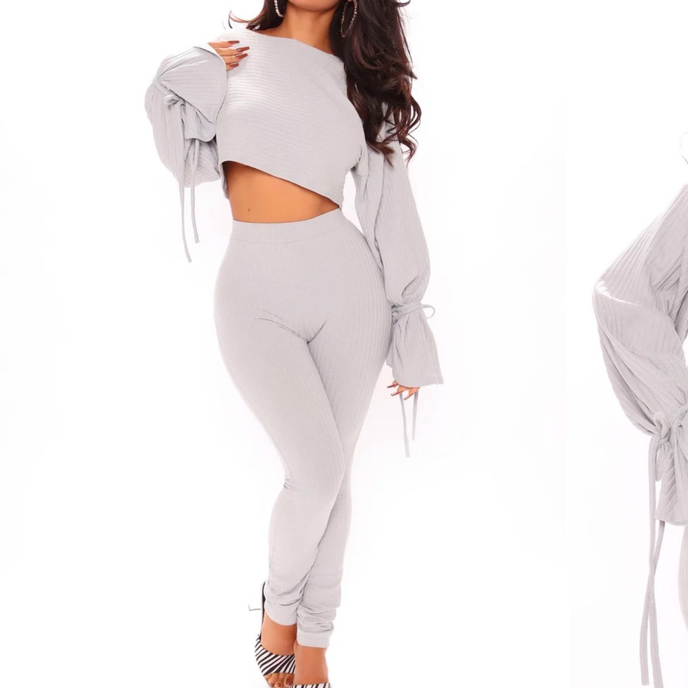 Rest up ribbed legging set